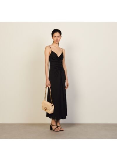 Robe midi à fines bretelles