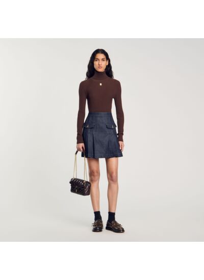 Pull col roulé