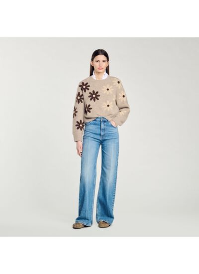 Pull en maille à fleurs