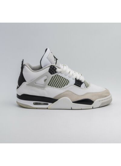 Air Jordan 4 Retro Military Black