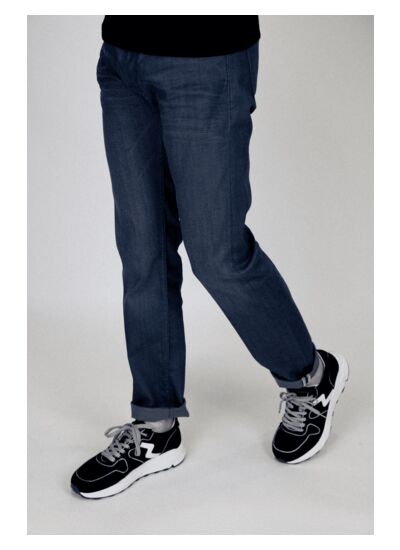 Jeans Coupe 335 - Coupe Droite