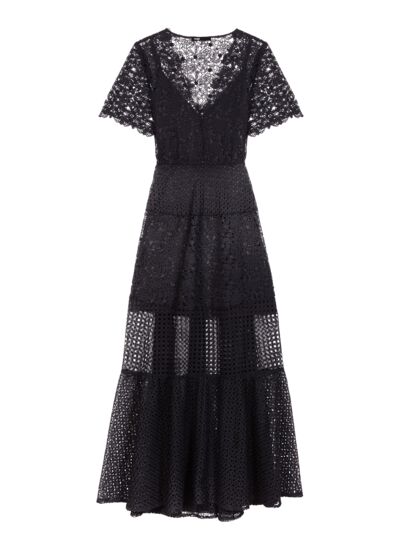 Robe longue en dentelle