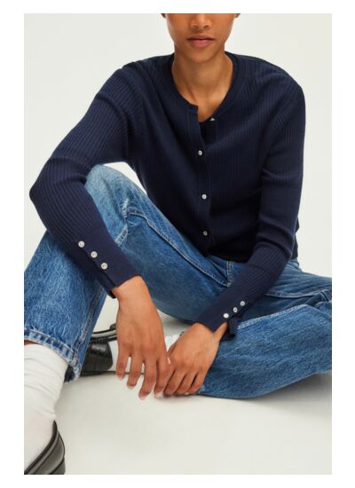 PULL JAZIA