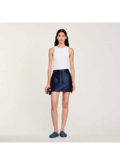 Jupe courte satinée
