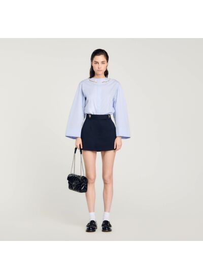 Chemise courte à col bijou