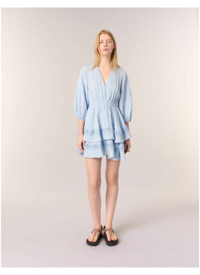 Robe à volants et détails dentelle