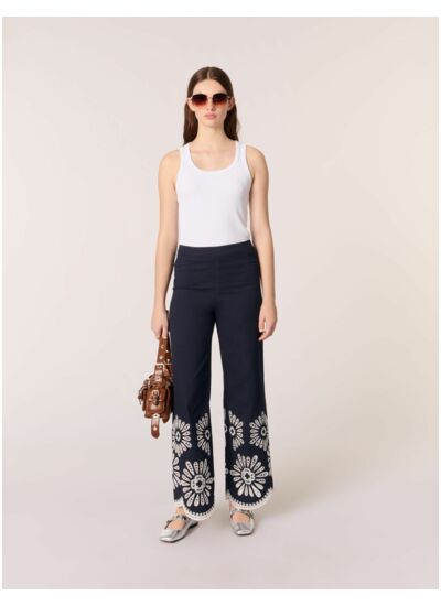 Pantalon avec détails crochet