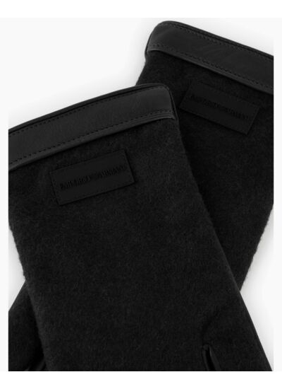 Gl-nero tissé et en cuir